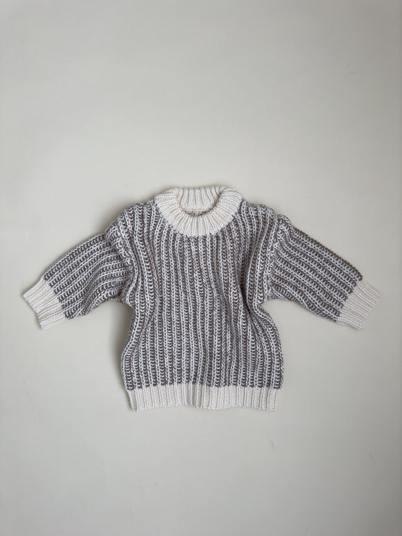 Oversized Cable Knit Sweater - Brown