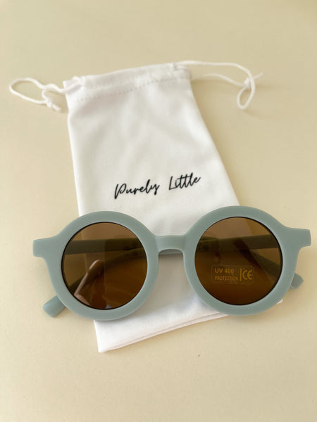 Teal fashion sunglasses